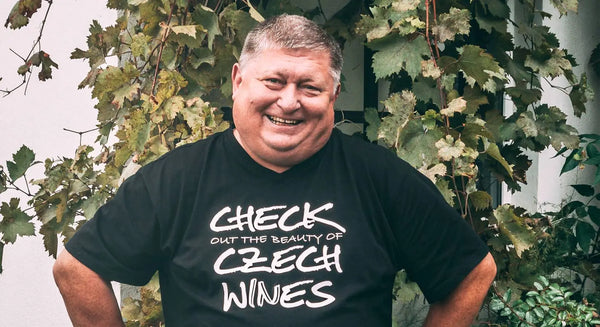 Podcast: Luboš Bárta a pozice českých a moravských vín ve světě | Víno od Bodláků